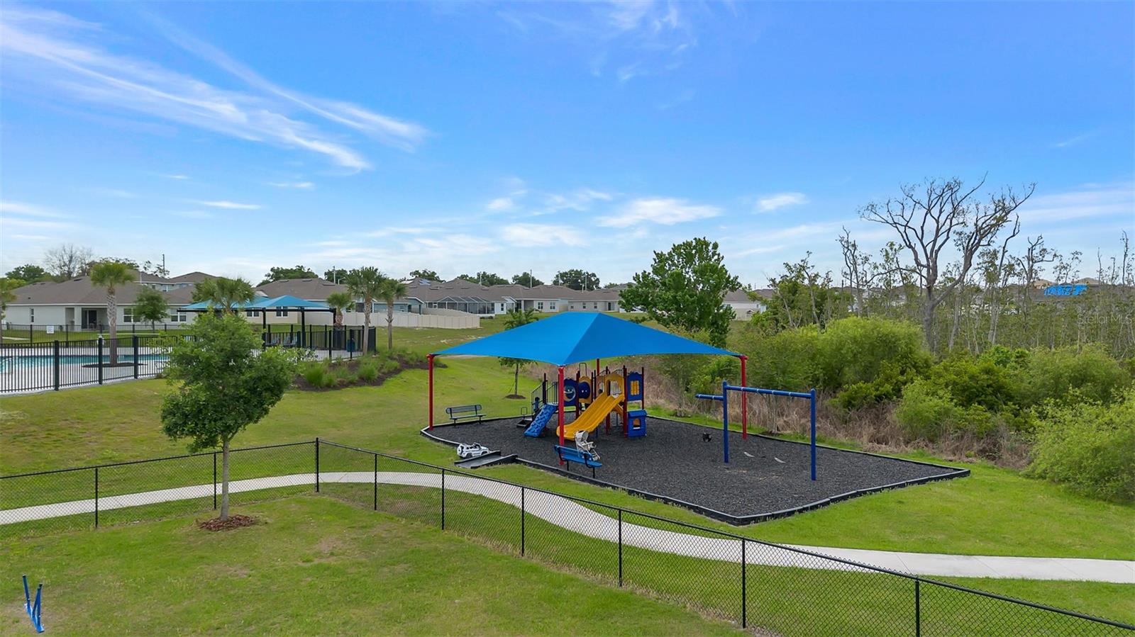 O6396269 Property Photo 29