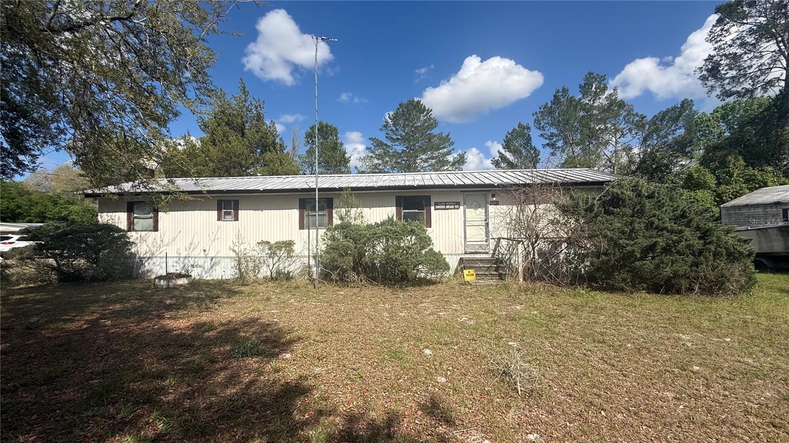 28520 Holly Ave Property Photo 1