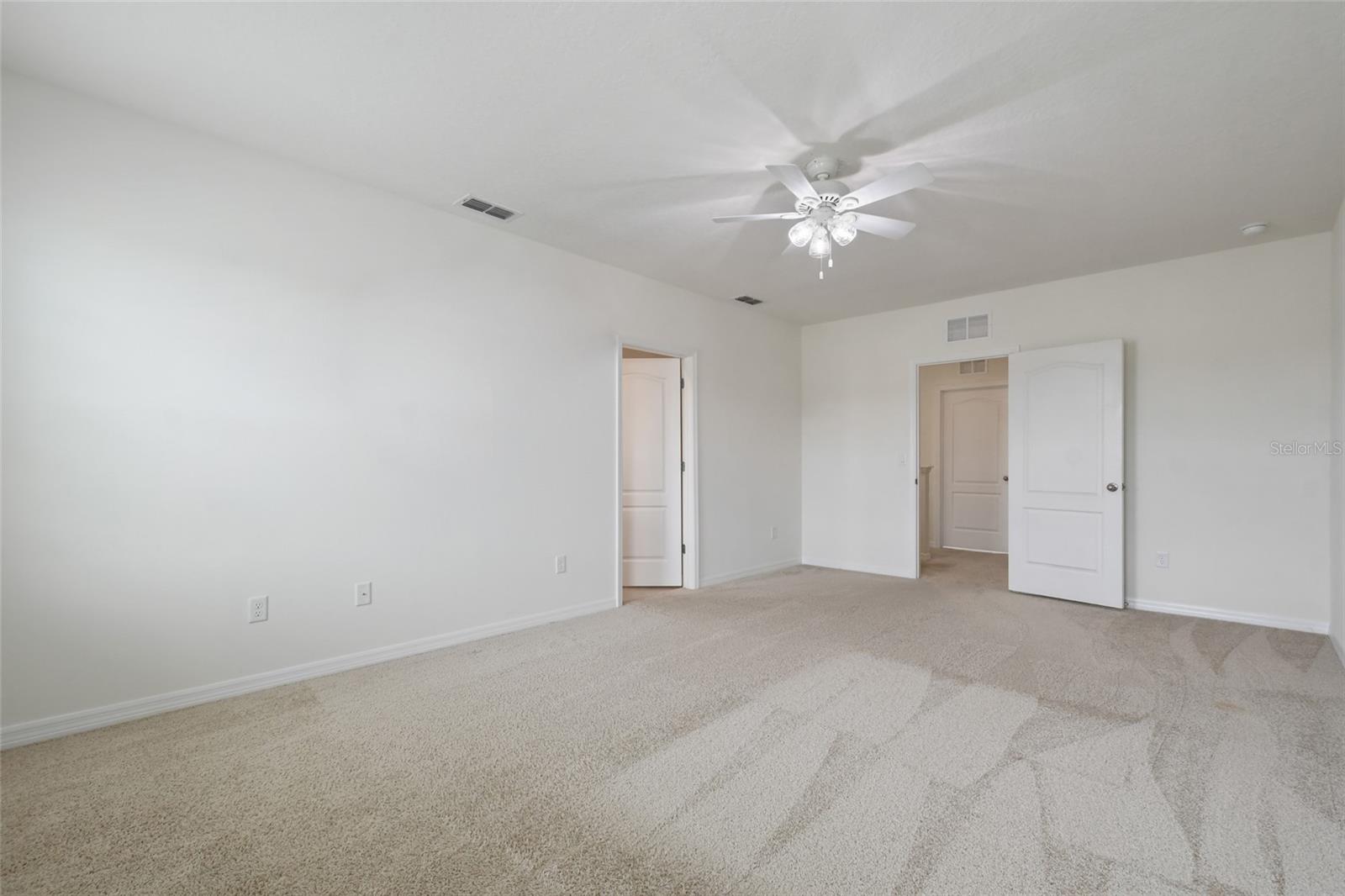 1363 Fox Squirrel Dr Property Photo 11