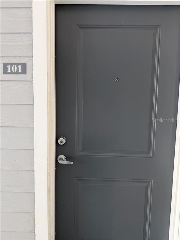 570 Academy Dr #101 Property Photo 2