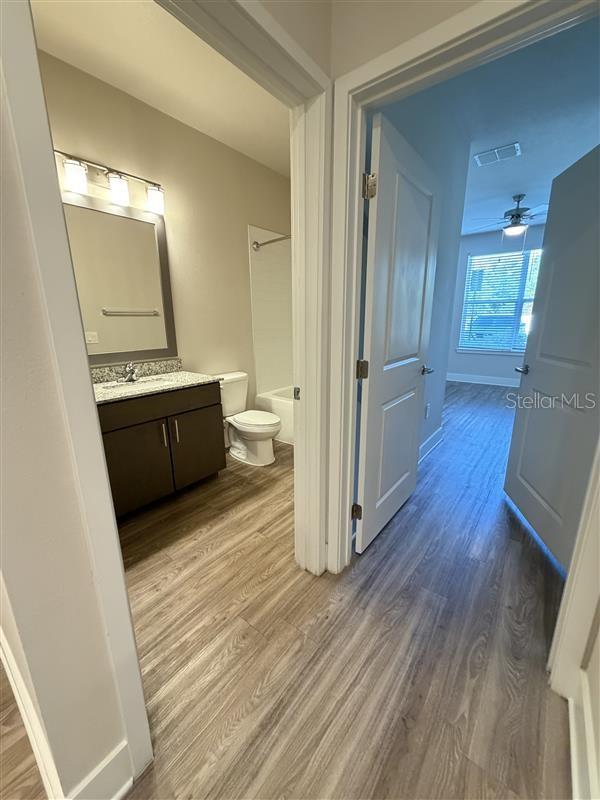 570 Academy Dr #101 Property Photo 16
