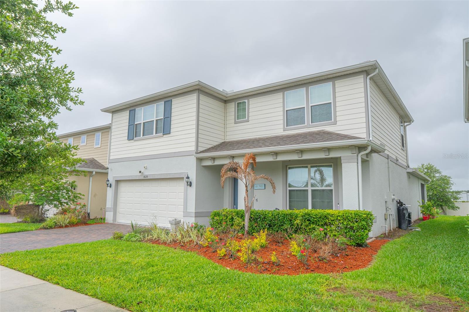 4120 Rainfall Pl Property Photo 2
