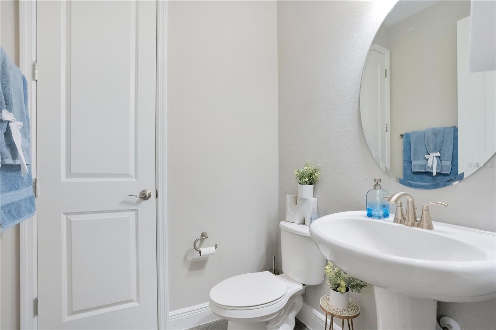 3160 Firethorn Cir Property Photo 26