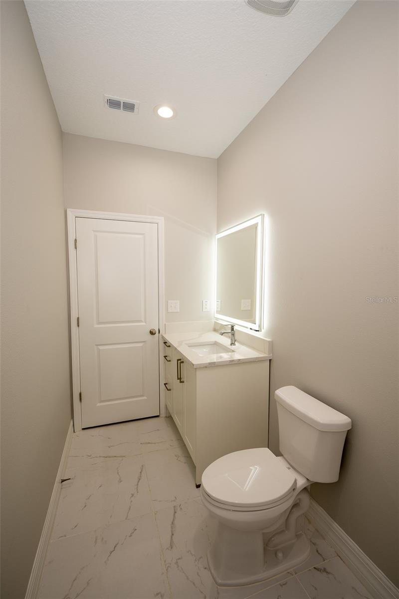 2390 9th Ave Property Photo 23