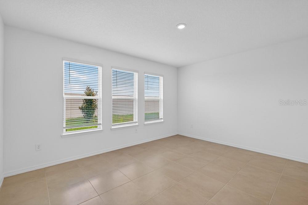 5259 Bowspirit Way Property Photo 9