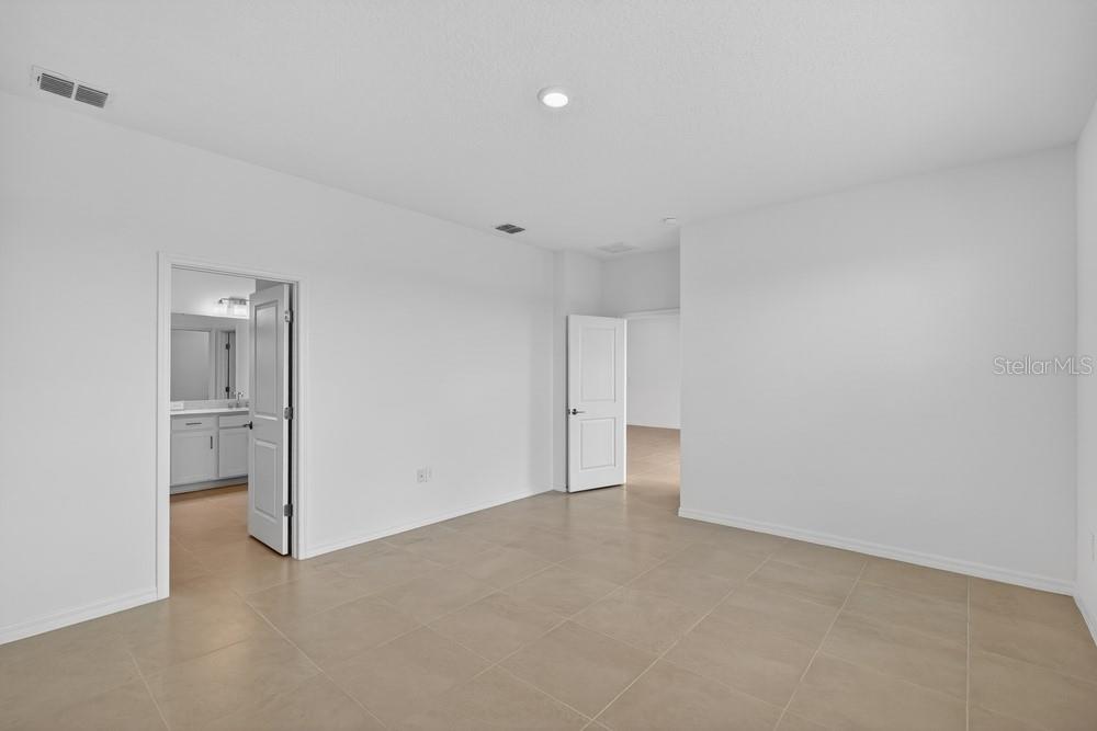 5259 Bowspirit Way Property Photo 10
