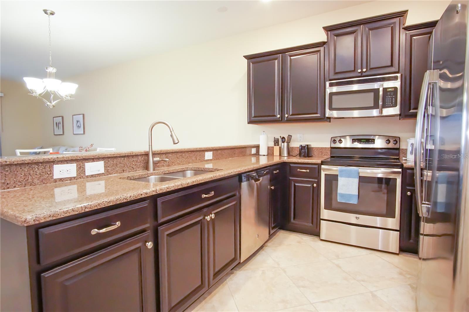 1241 Long Cove Loop Property Photo 3