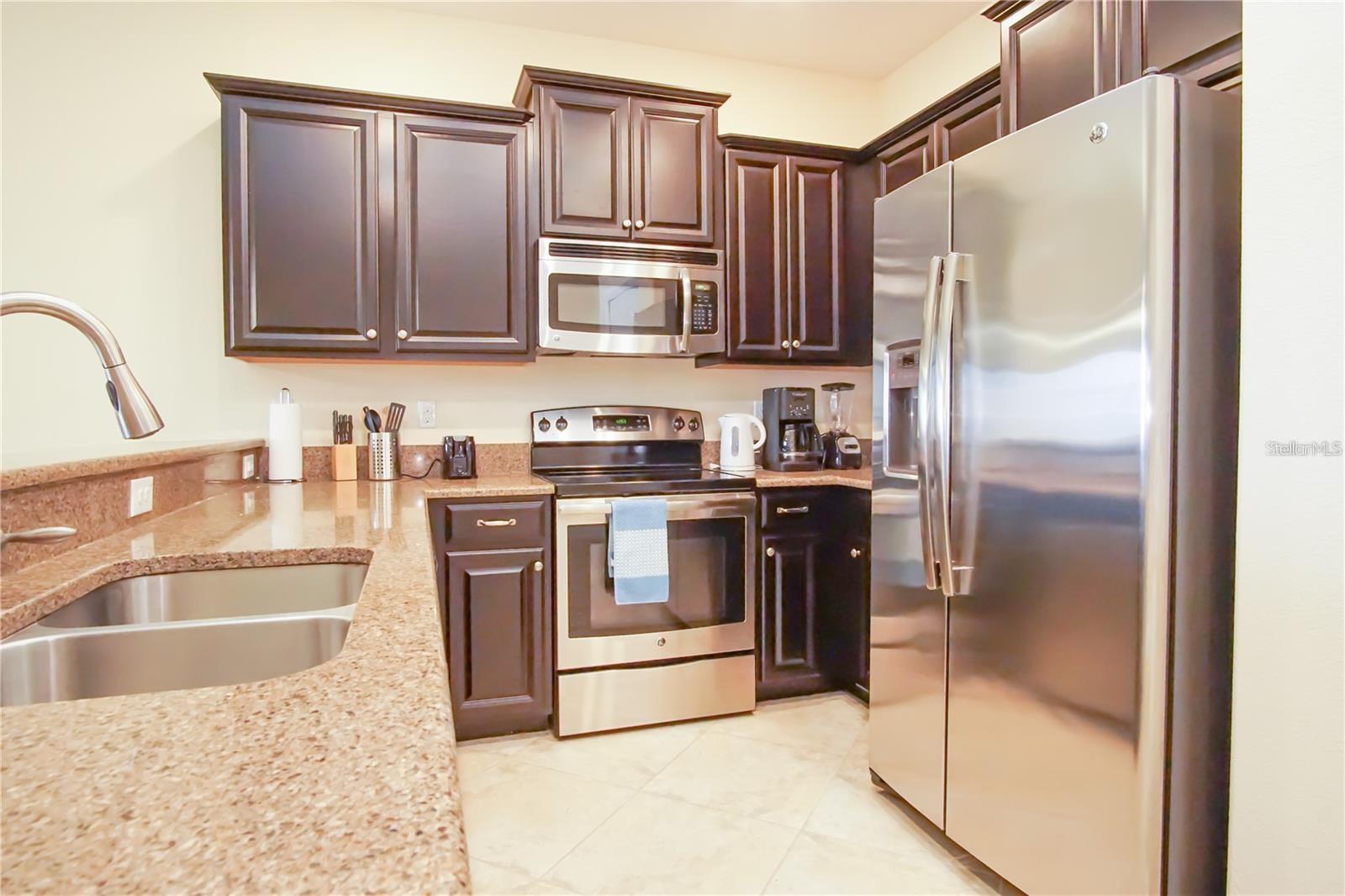 1241 Long Cove Loop Property Photo 5