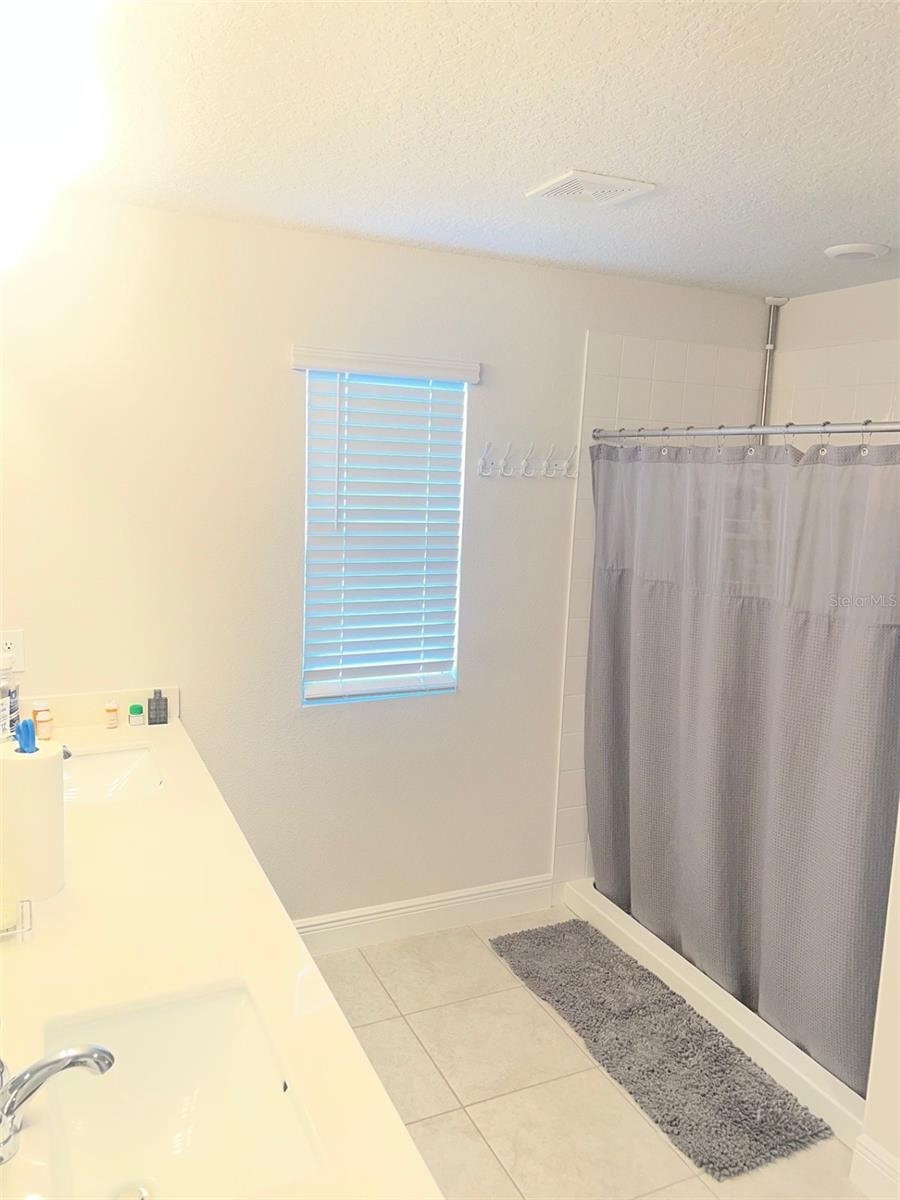 1120 Sugarwood St Property Photo 28