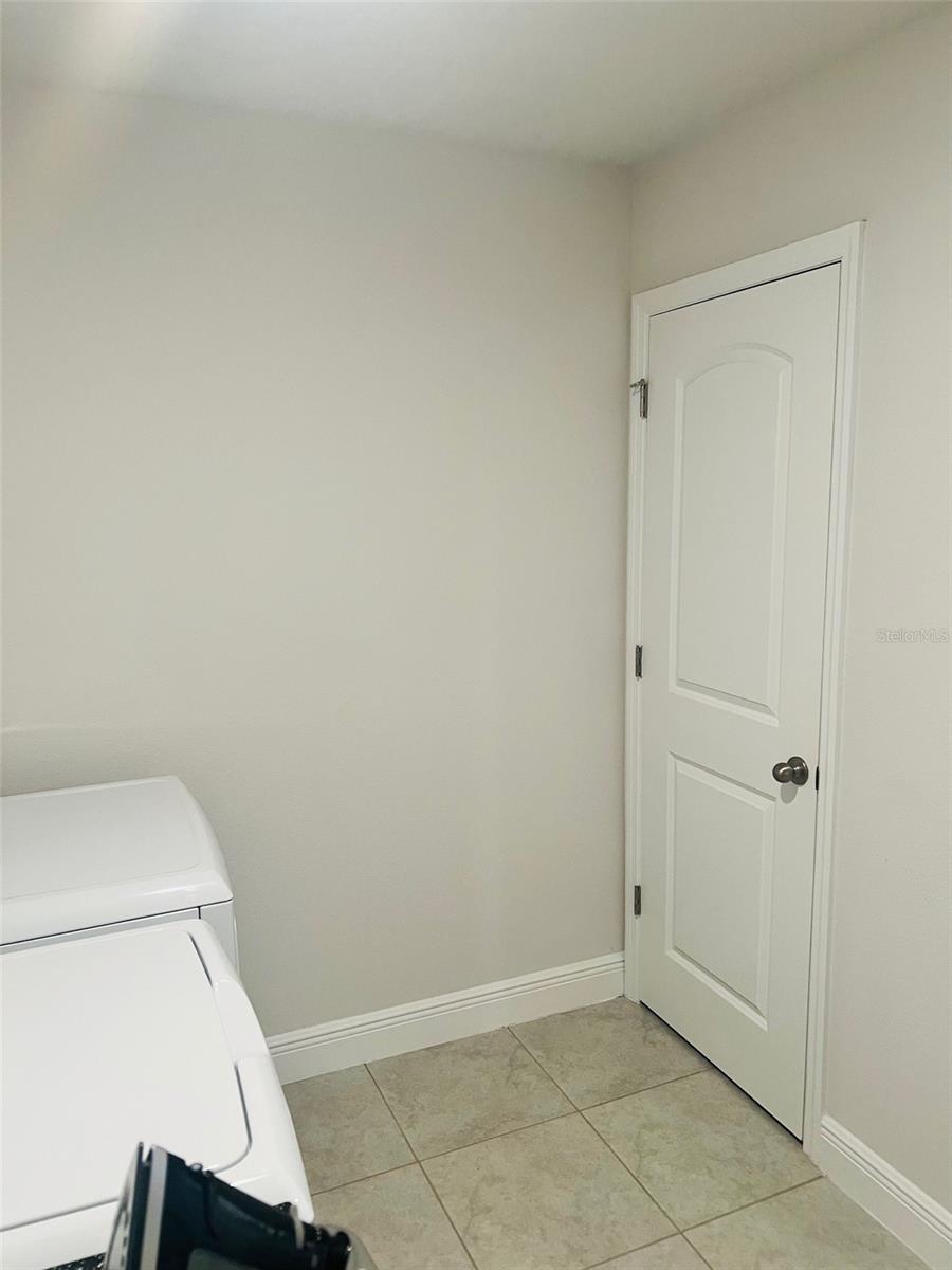 1120 Sugarwood St Property Photo 33