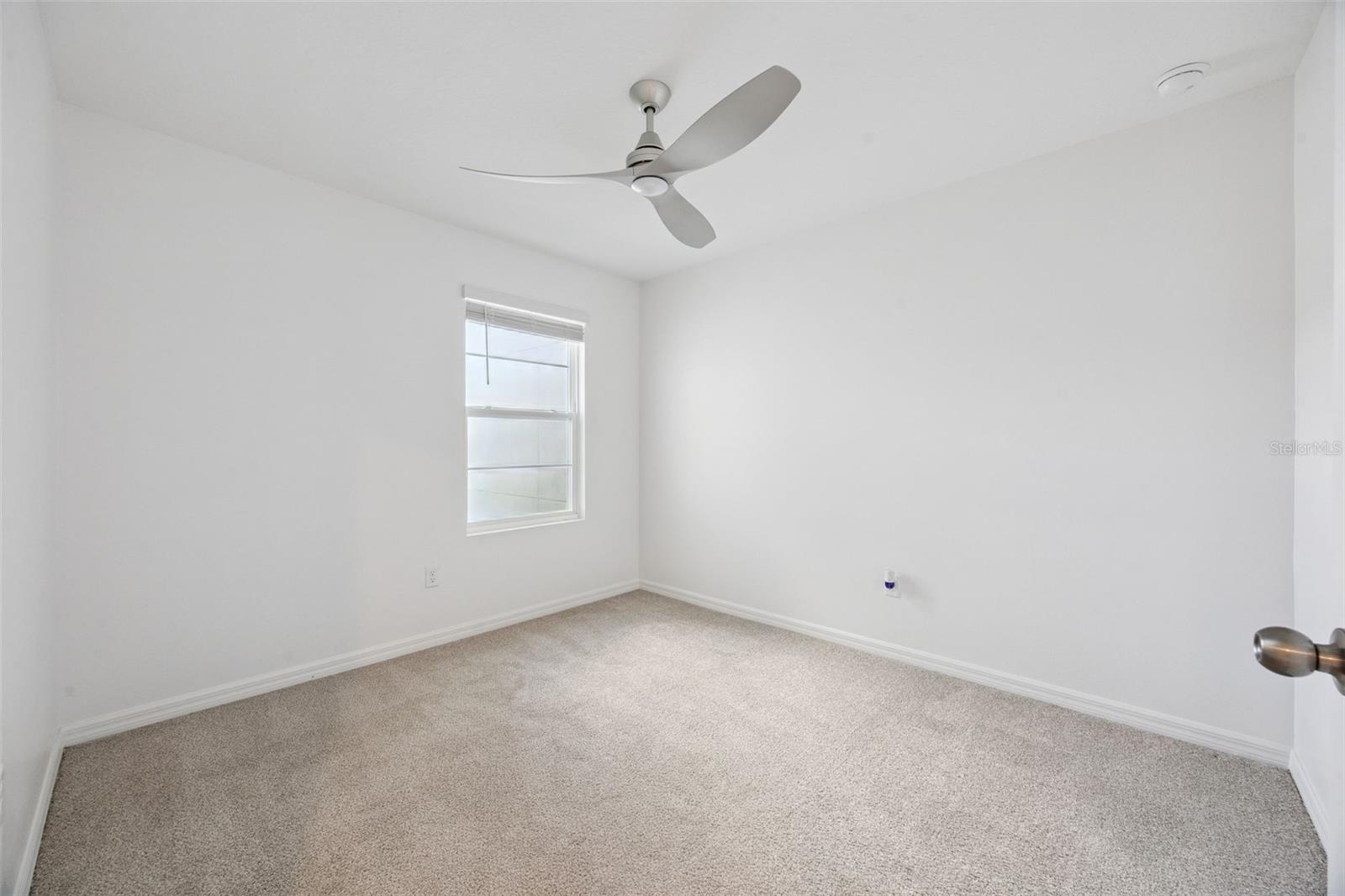 759 Spring Palms Loop Property Photo 10