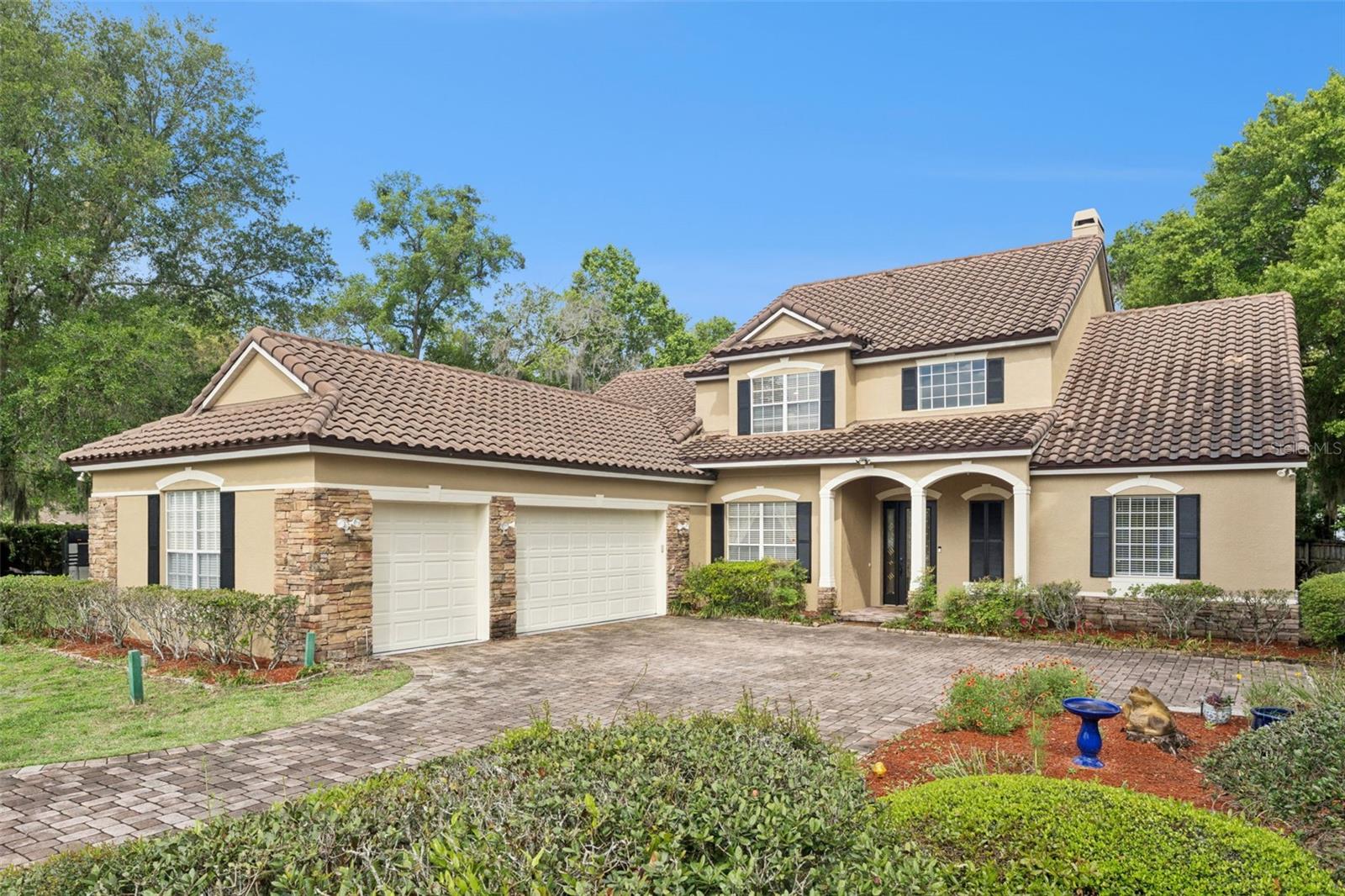 216 JUNIPER RIDGE CT