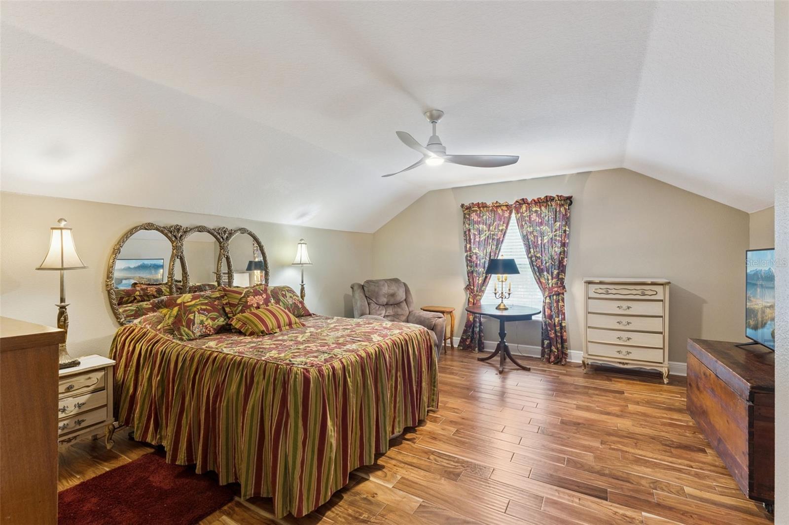 216 Juniper Ridge Ct Property Photo 43