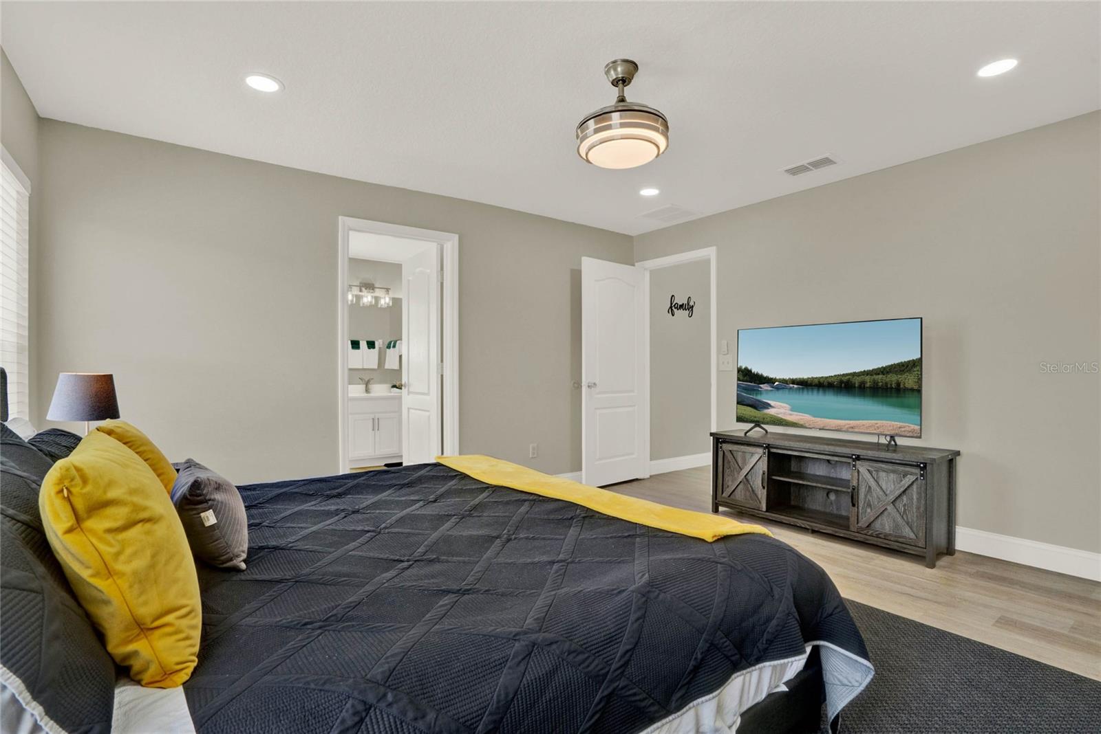 188 Ridgemont Ct Property Photo 21
