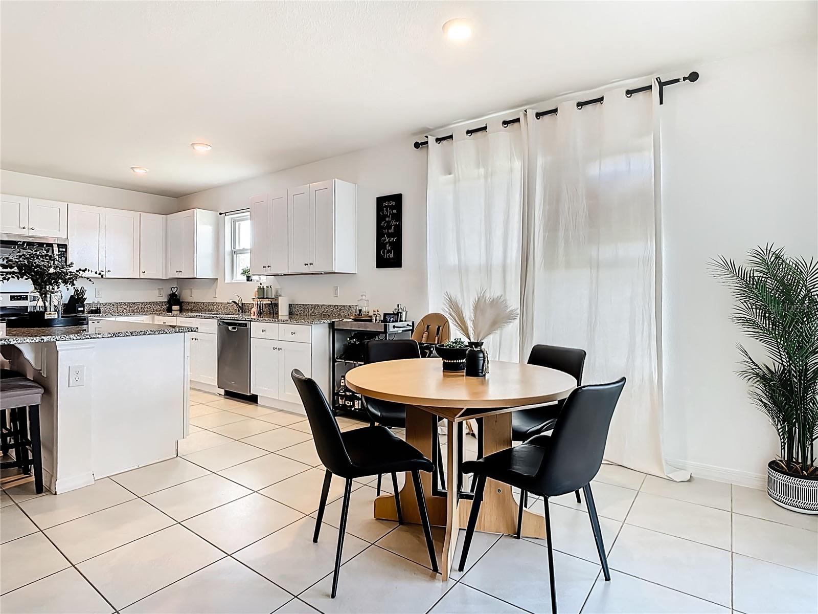 501 Talisi Loop Property Photo 13