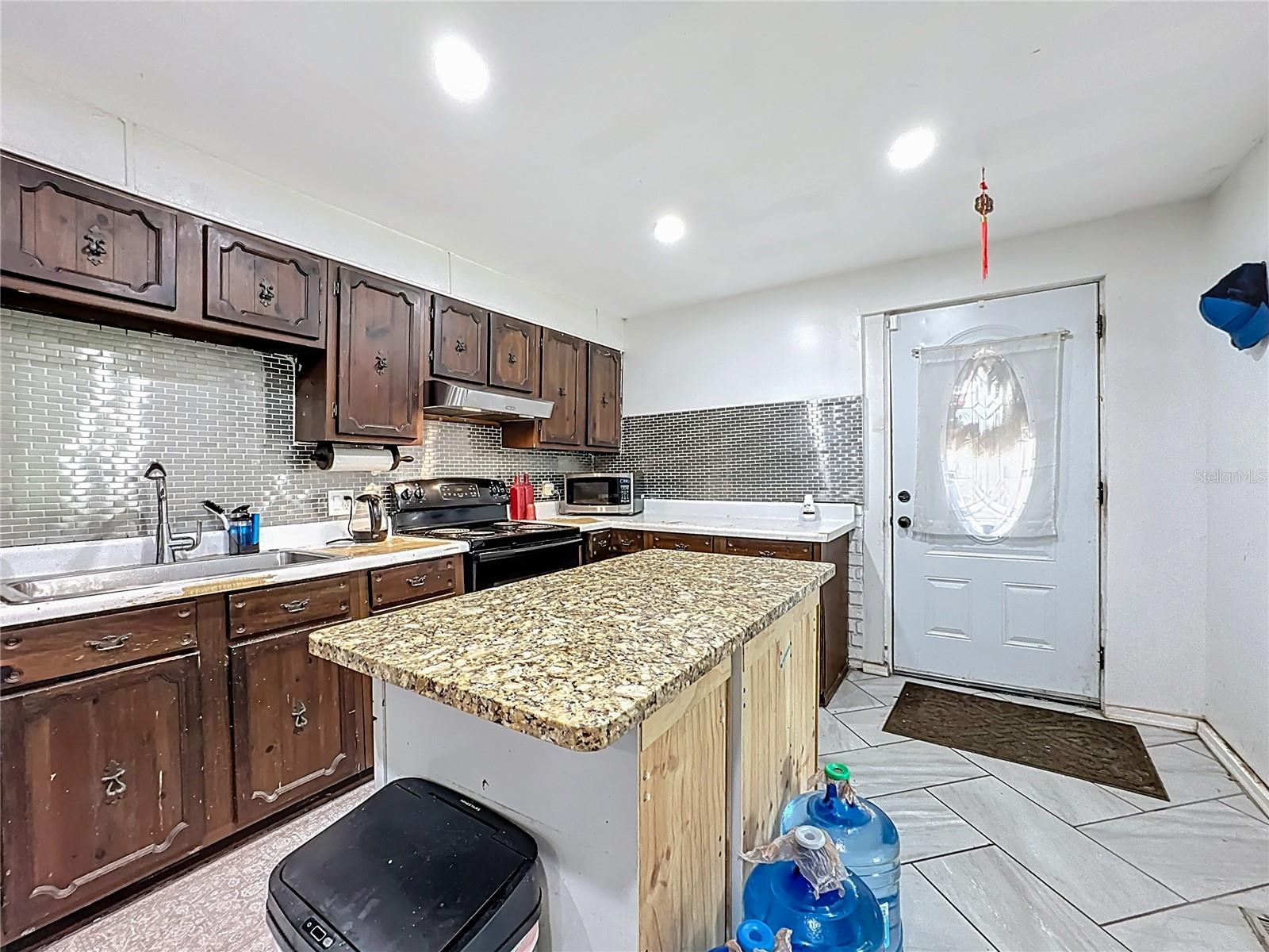 7717 Clarcona Ocoee Rd Property Photo 15