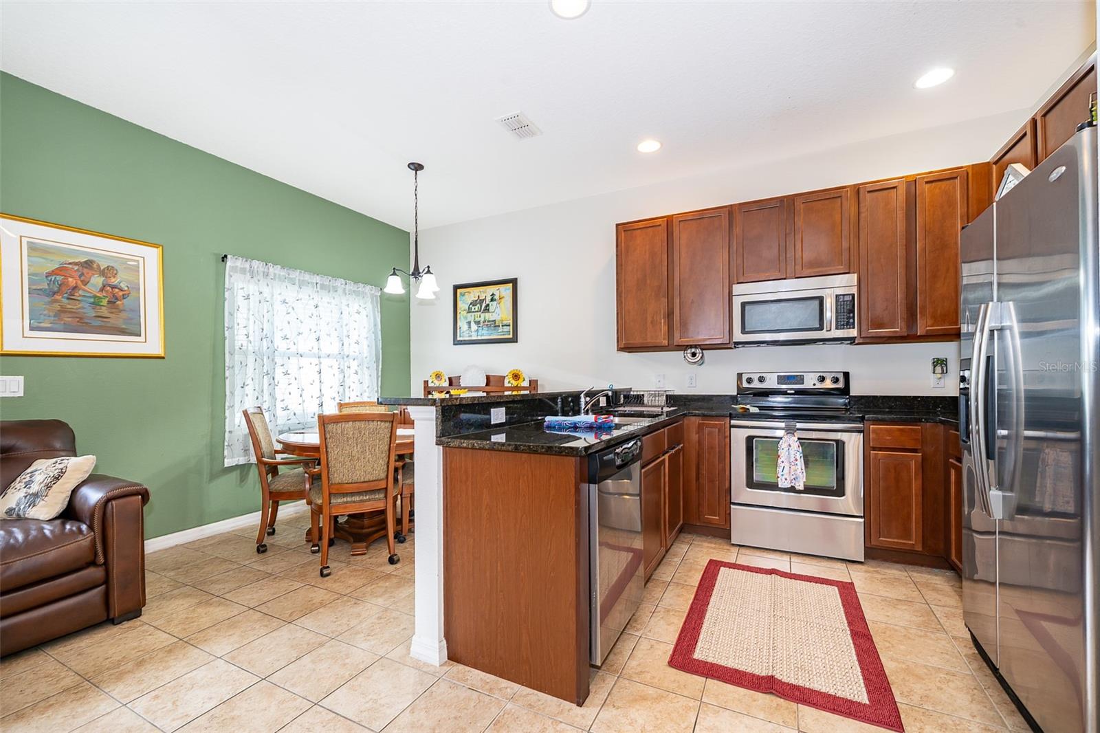 4113 Hedge Maple Pl Property Photo 4