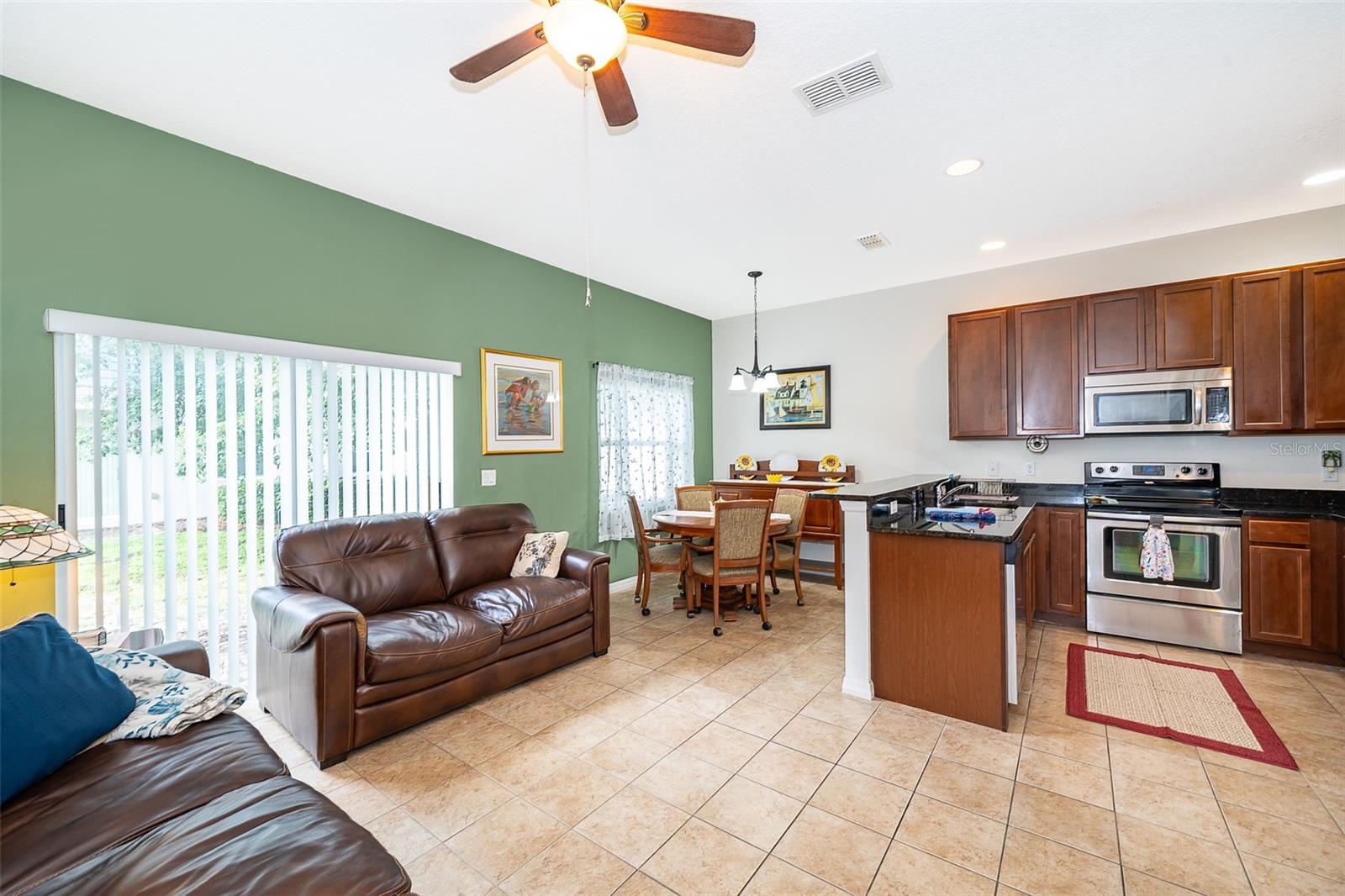 4113 Hedge Maple Pl Property Photo 6