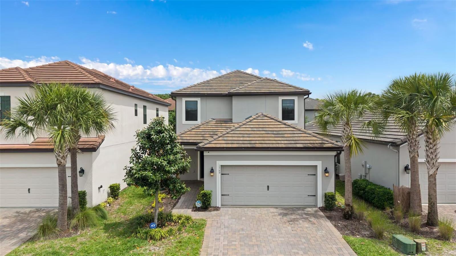 1369 BLUE STEM LN