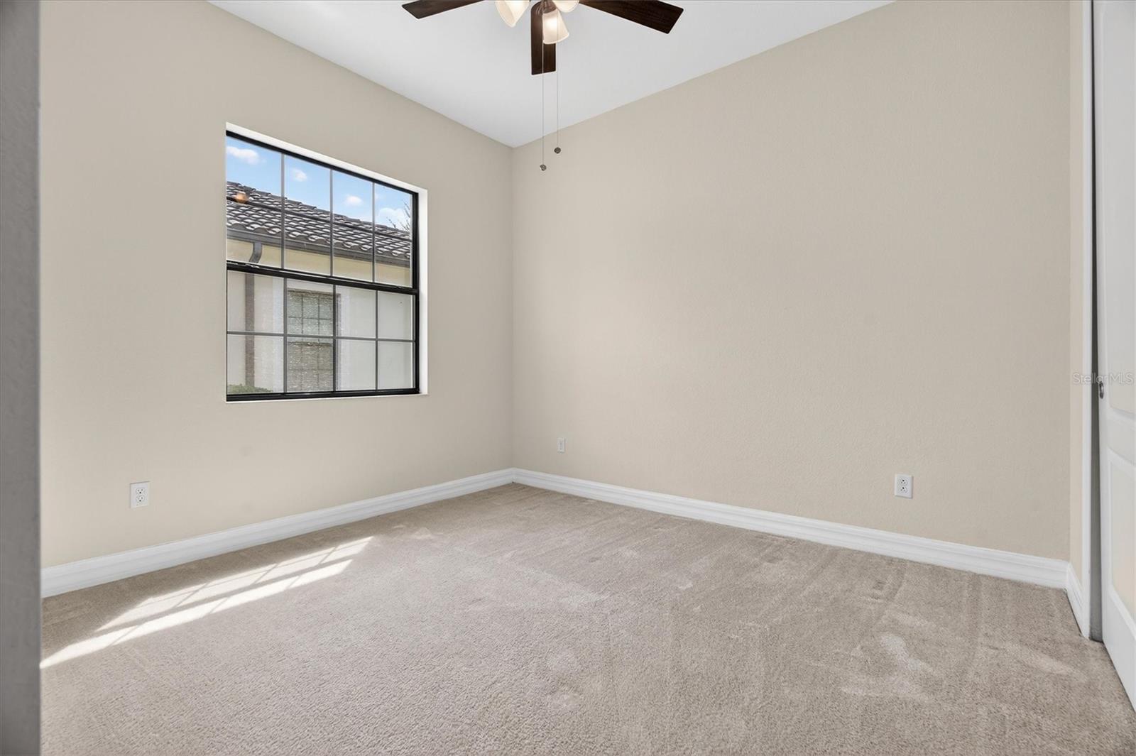 10429 Stapeley Dr Property Photo 15