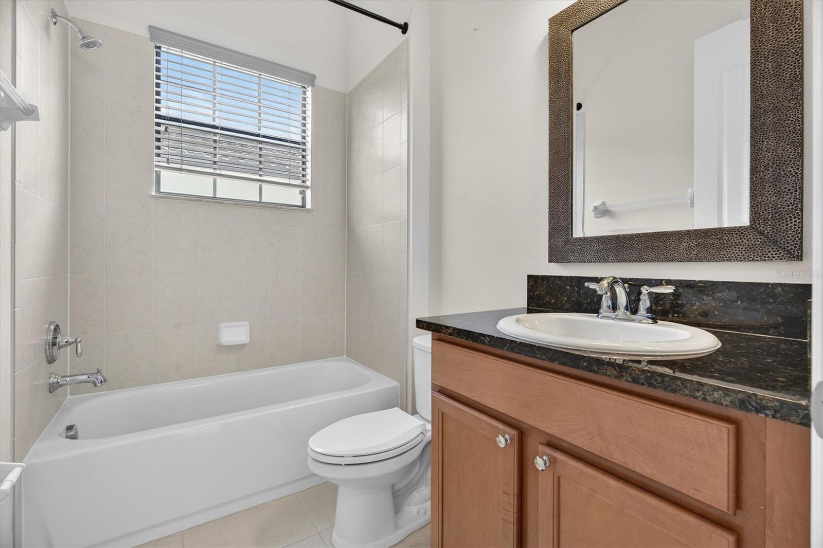 10429 Stapeley Dr Property Photo 17