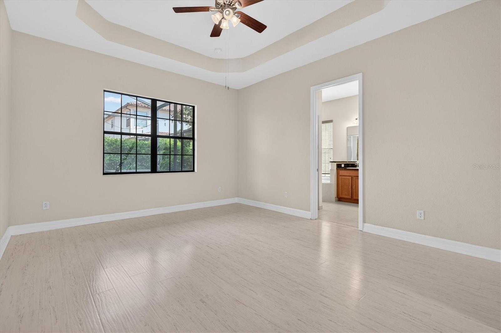 10429 Stapeley Dr Property Photo 28
