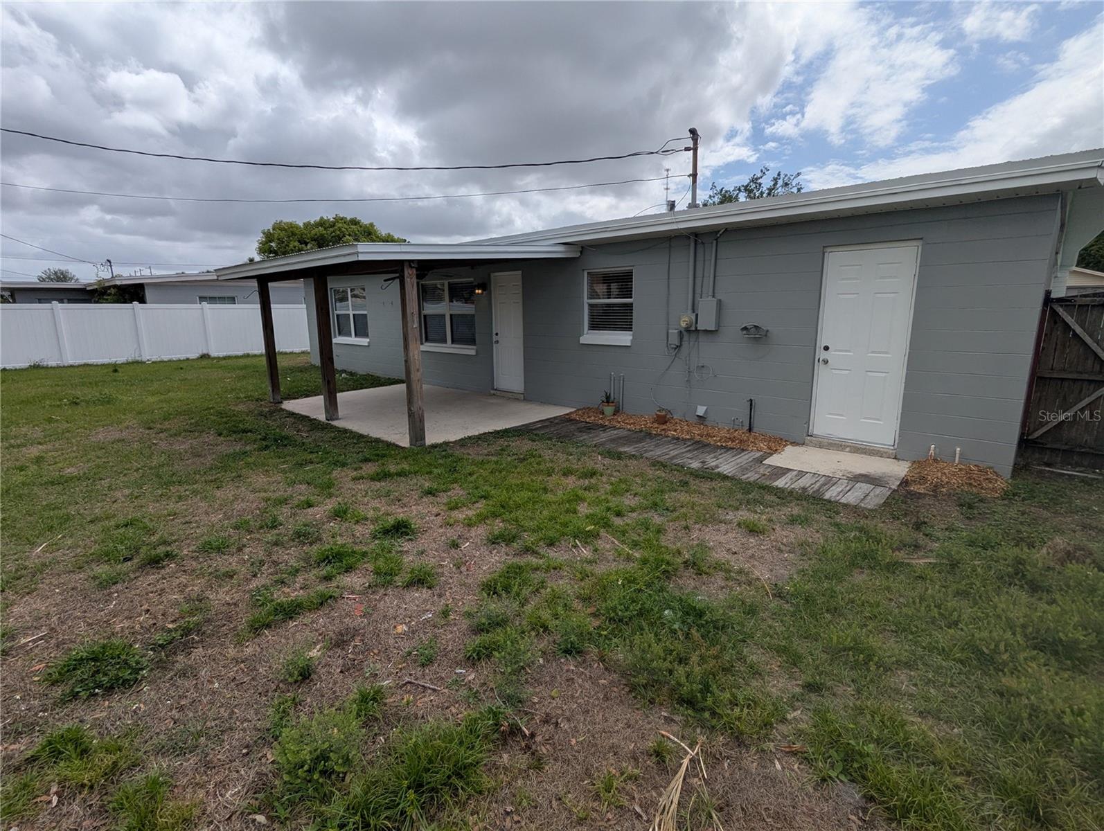 5421 Alloway St Property Photo 6