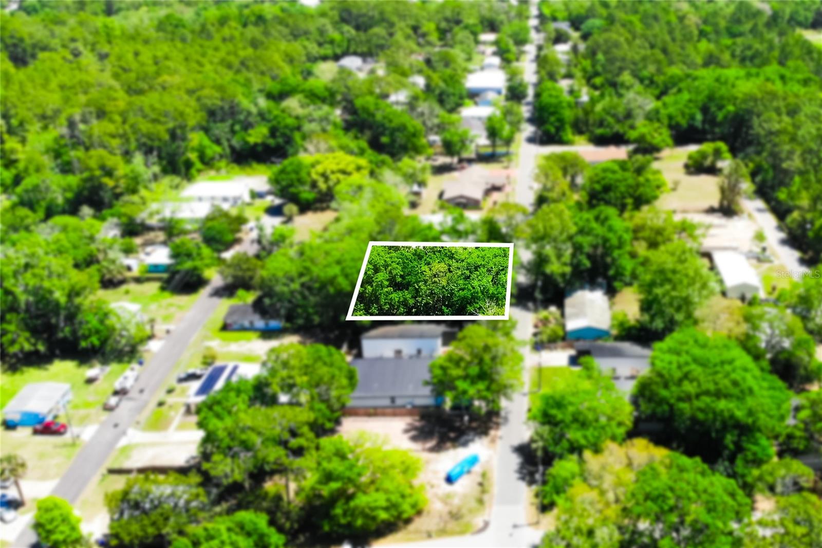 1028 Collier Blvd Property Photo 8