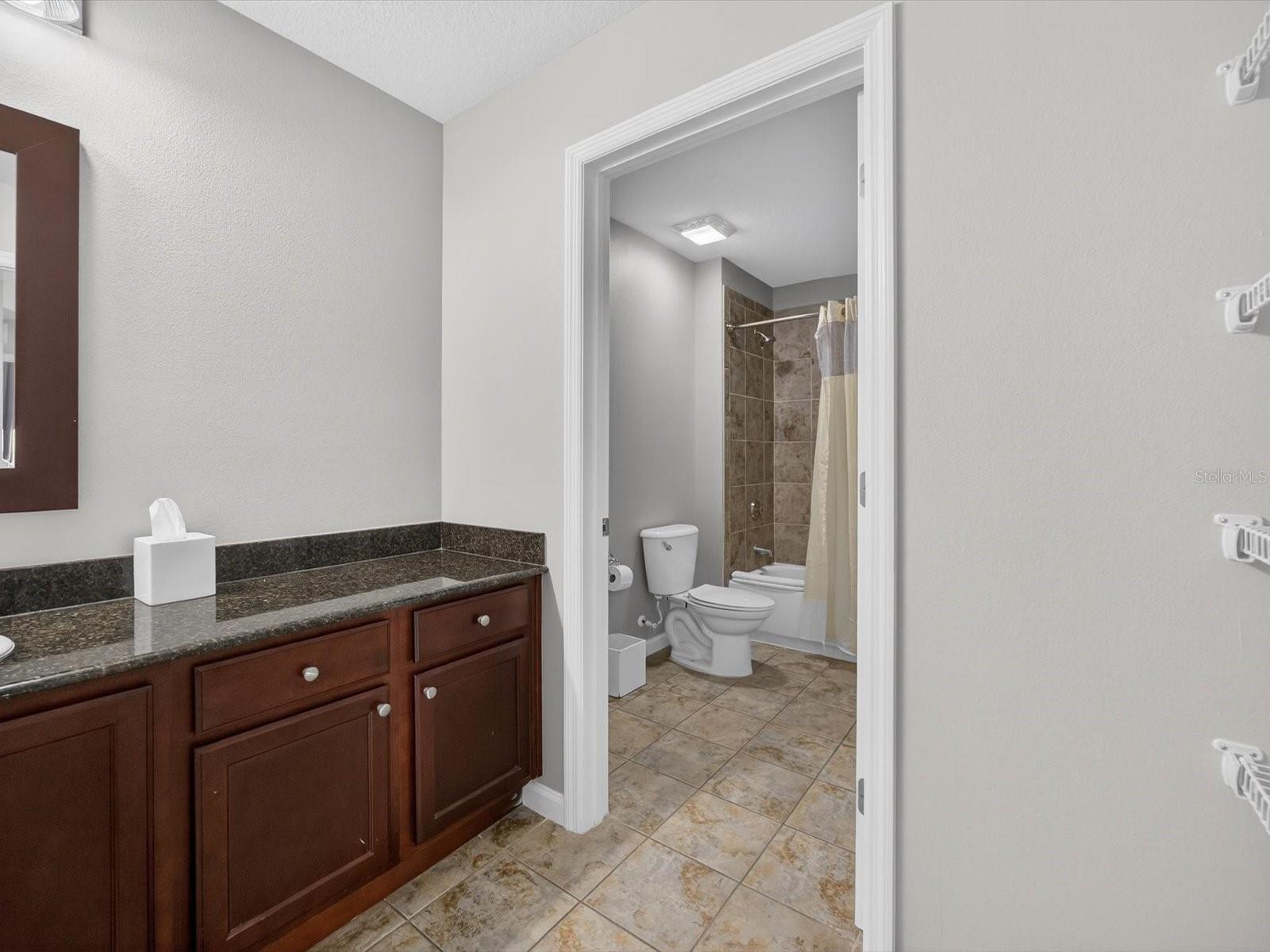 14501 Grove Resort Ave #1721 Property Photo 18