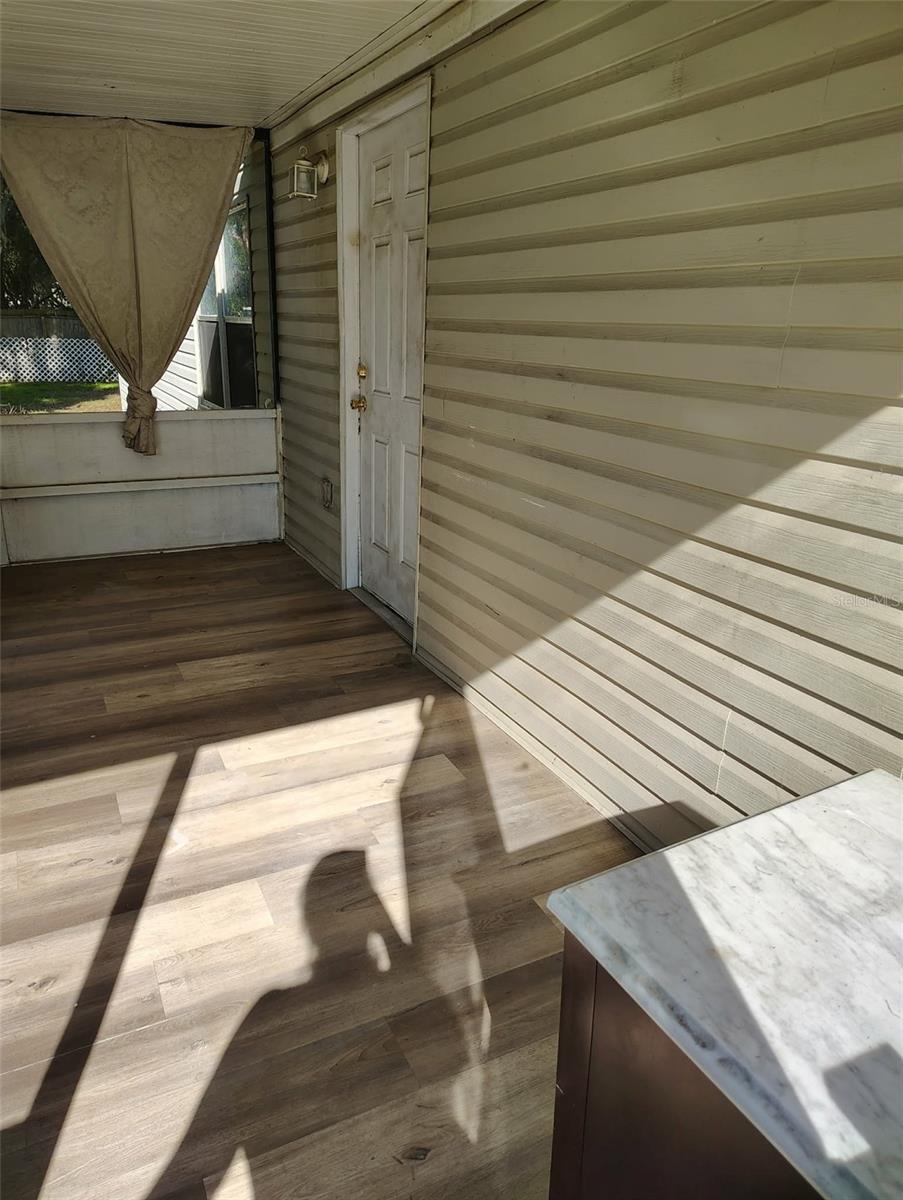 2974 Brenda Ln Property Photo 6