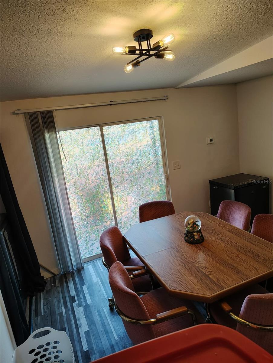 2974 Brenda Ln Property Photo 13