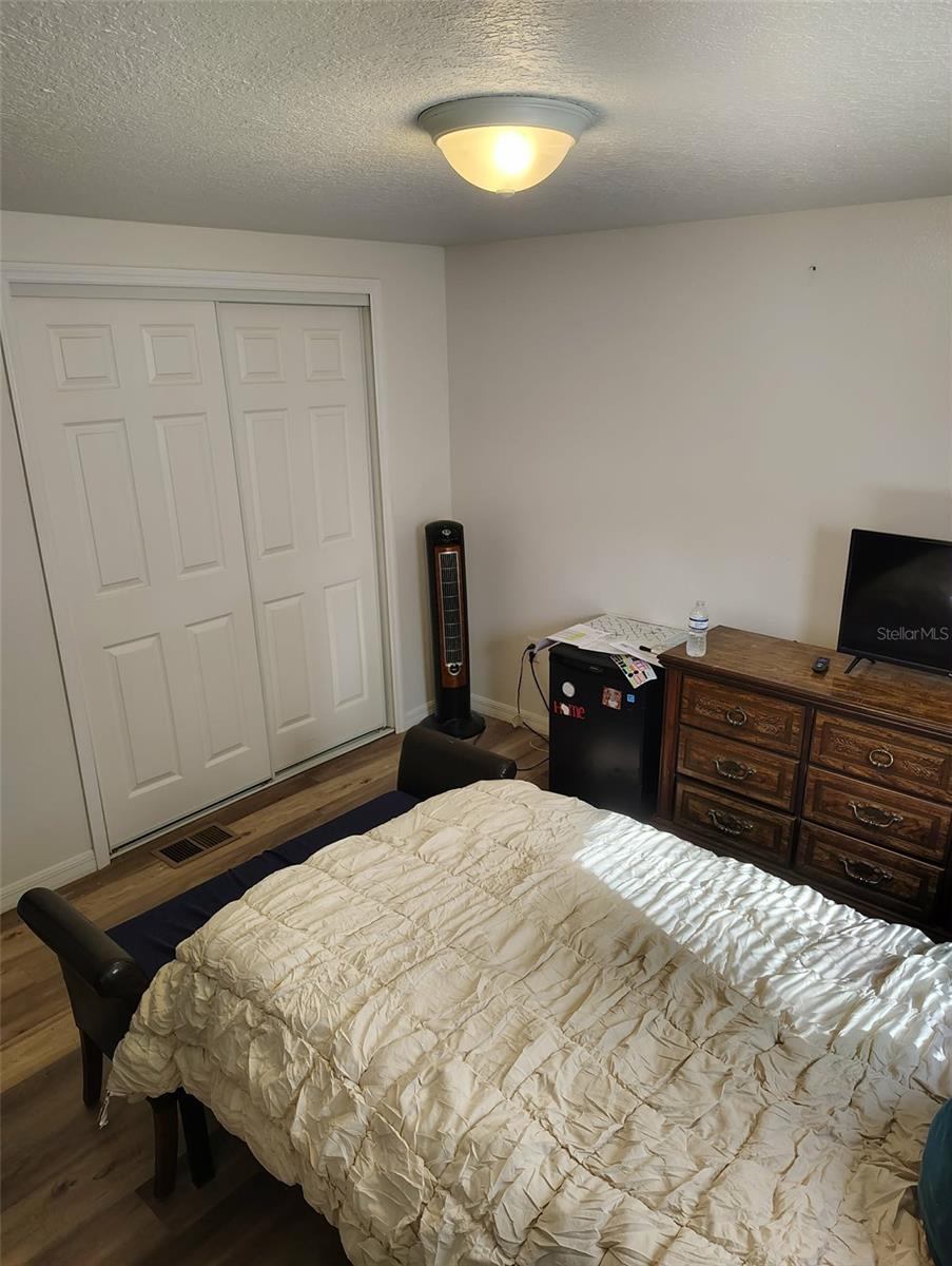 2974 Brenda Ln Property Photo 20