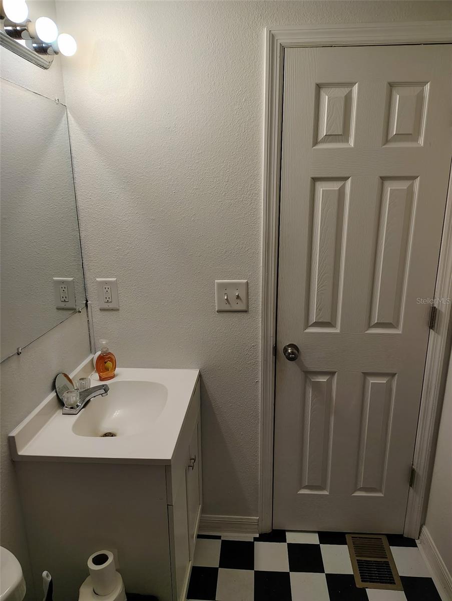 2974 Brenda Ln Property Photo 37