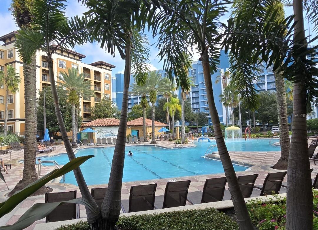 12556 Floridays Resort Dr #a-201 Property Photo 3