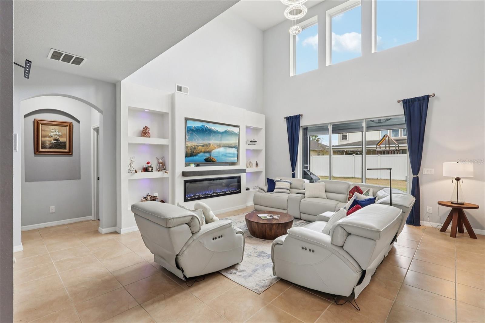 O6397172 Property Photo 8