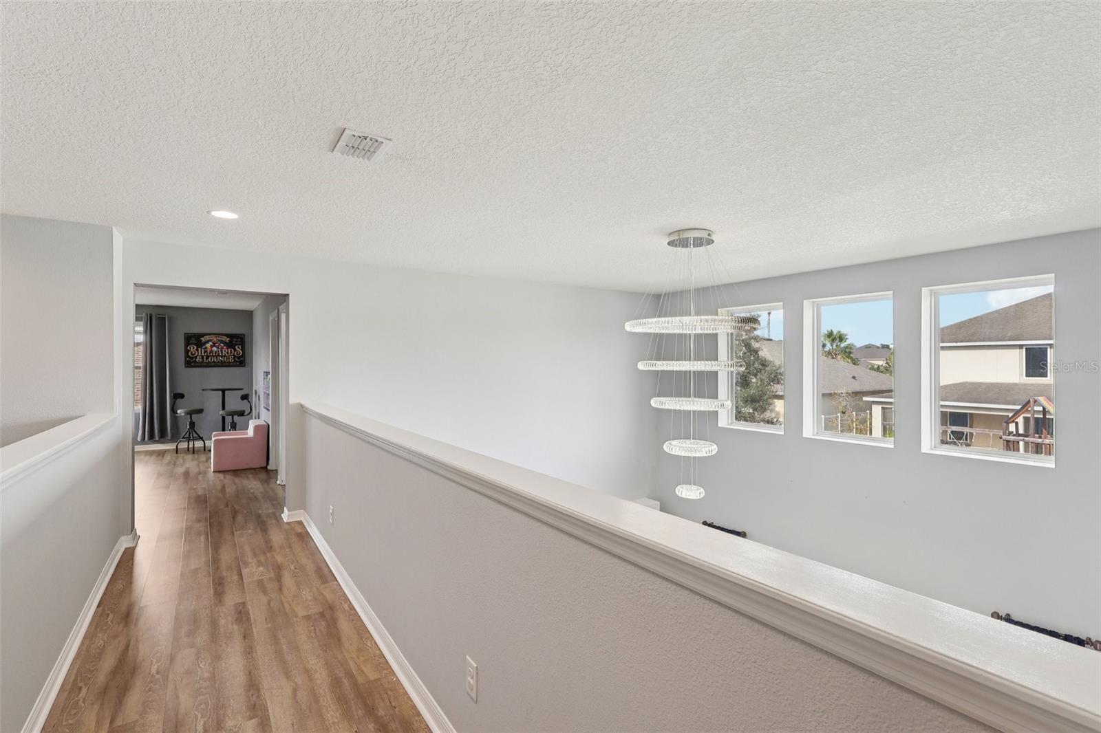 O6397172 Property Photo 30