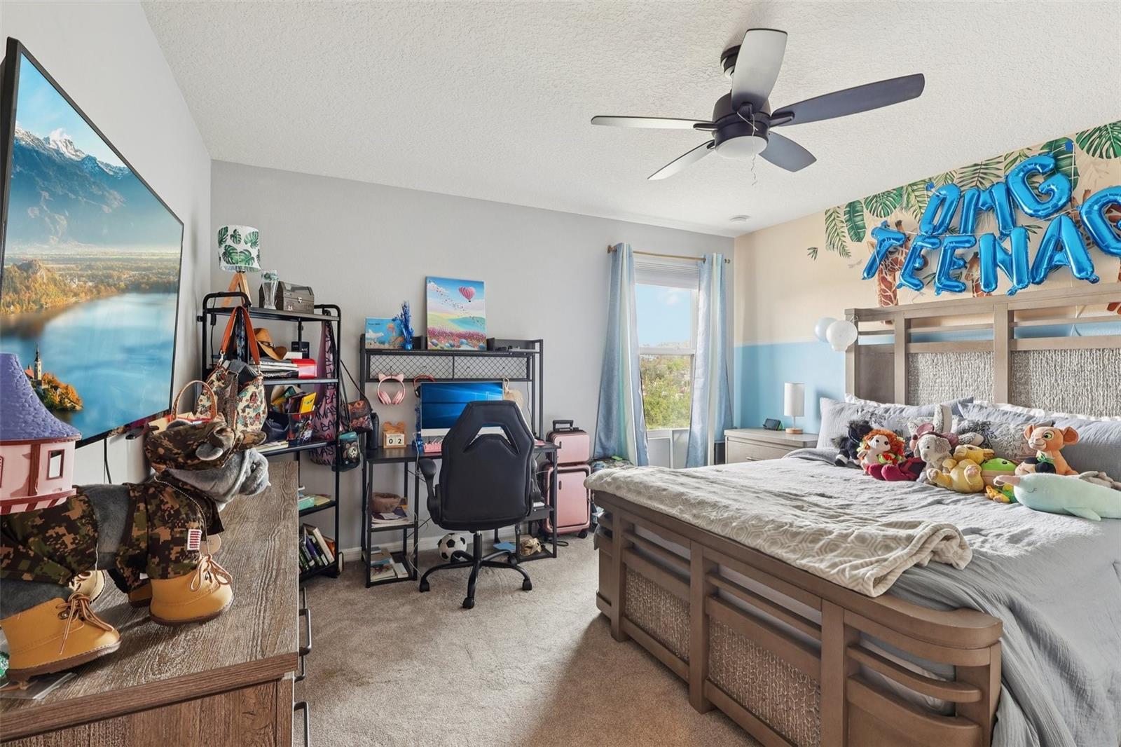 O6397172 Property Photo 33