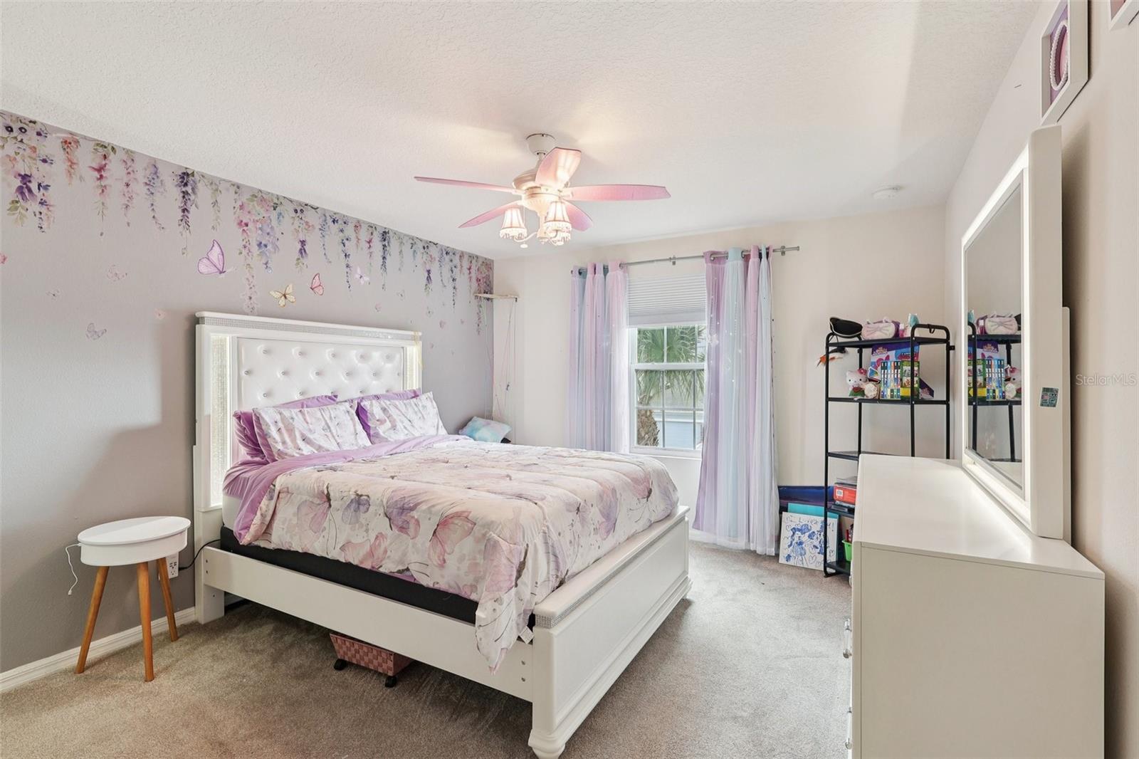 O6397172 Property Photo 37