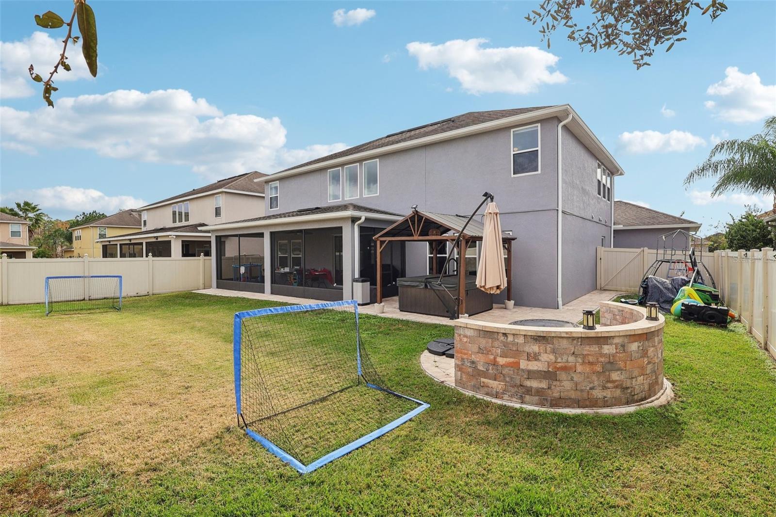 O6397172 Property Photo 47