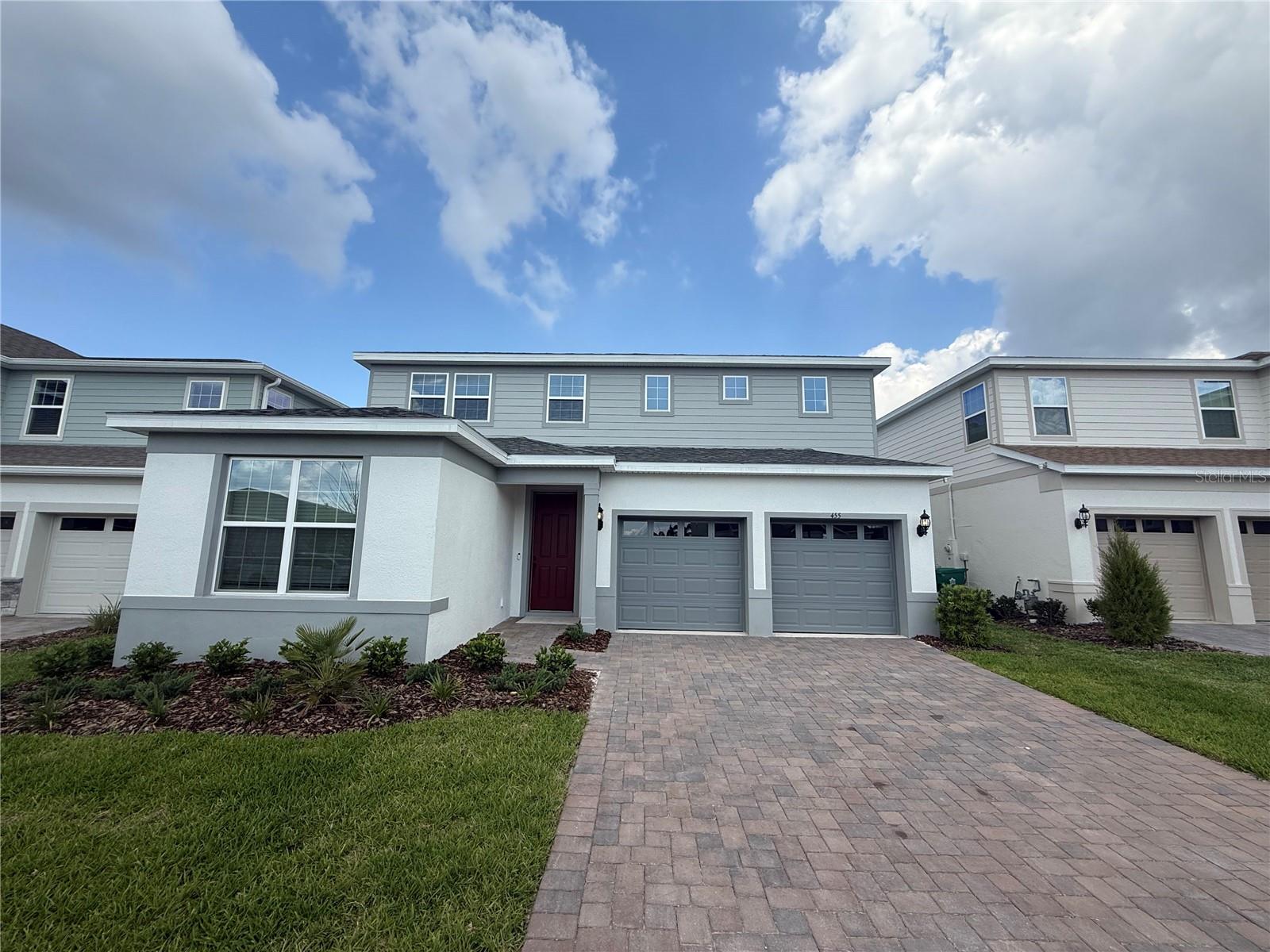 455 WINTER GROVE BLVD Property Photo 1