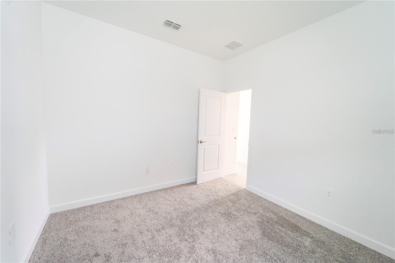 4032 Redbridge Loop Property Photo 11
