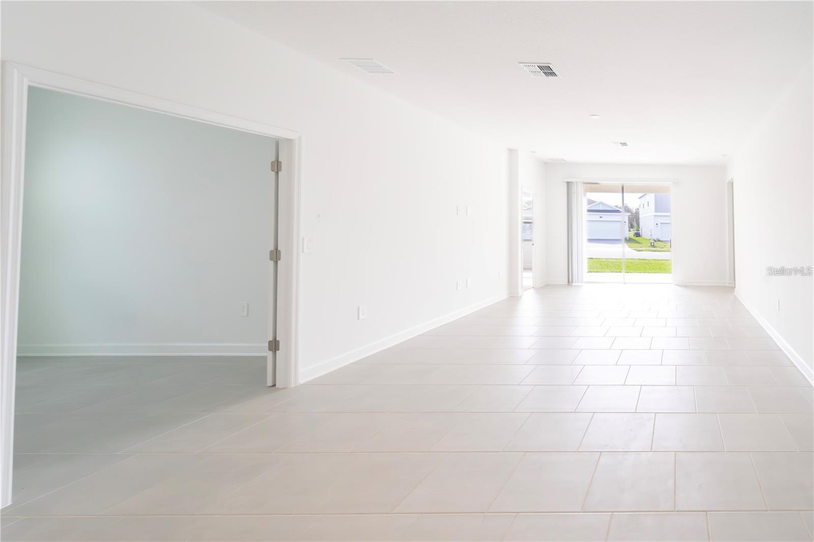 4032 Redbridge Loop Property Photo 14