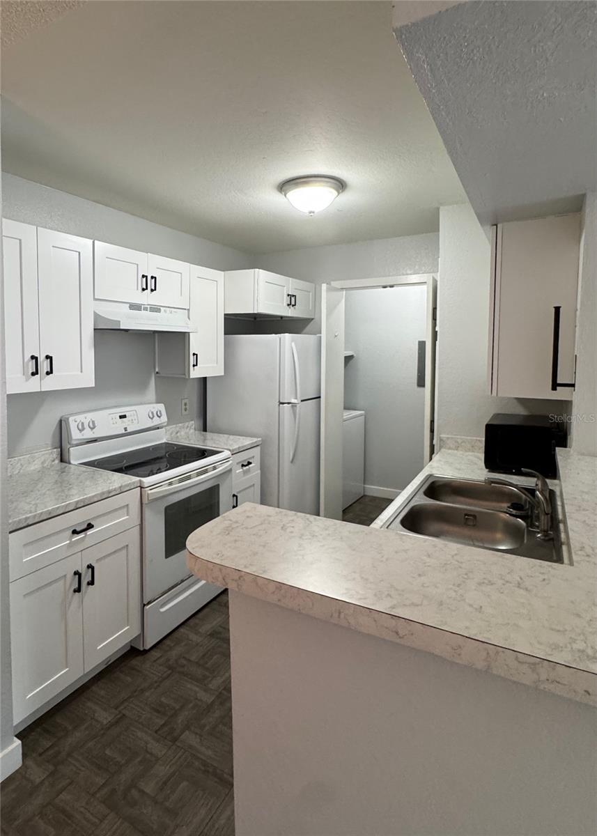 5540 Devonbriar Way #203 Property Photo 12