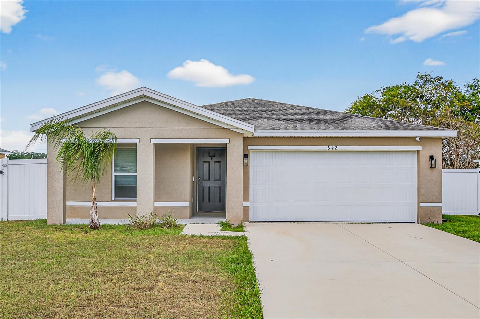 842 Gila Way Property Photo 1