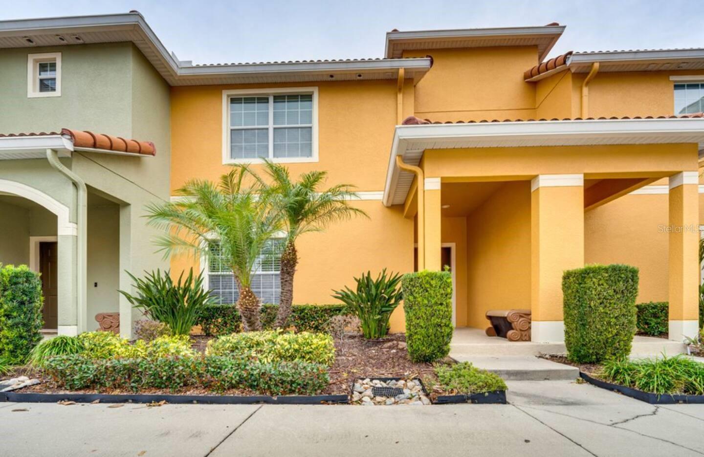 8963 CALIFORNIA PALM RD Property Photo 1