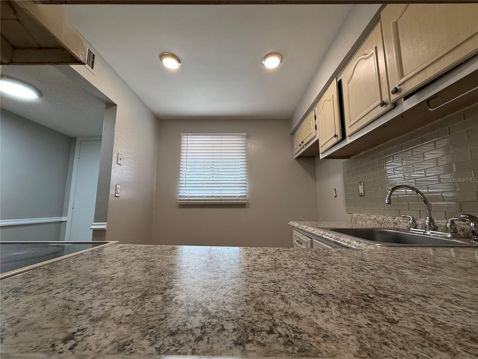 2800 N Powers Dr #9 Property Photo 14