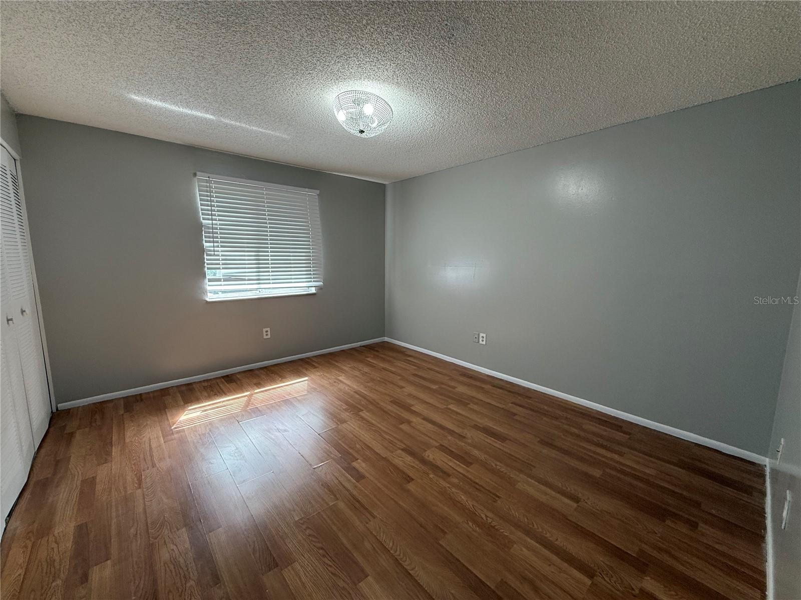 2800 N Powers Dr #9 Property Photo 17