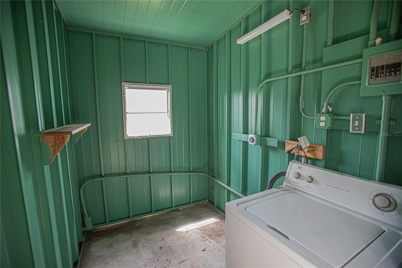 2009 Pine St Property Photo 16