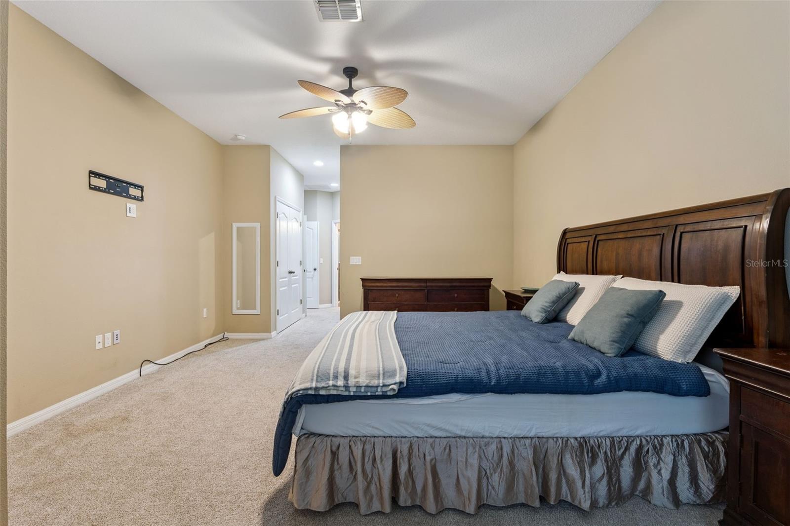 2028 Misty Glen Dr Property Photo 18