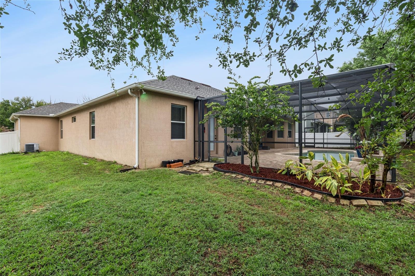 2028 Misty Glen Dr Property Photo 35